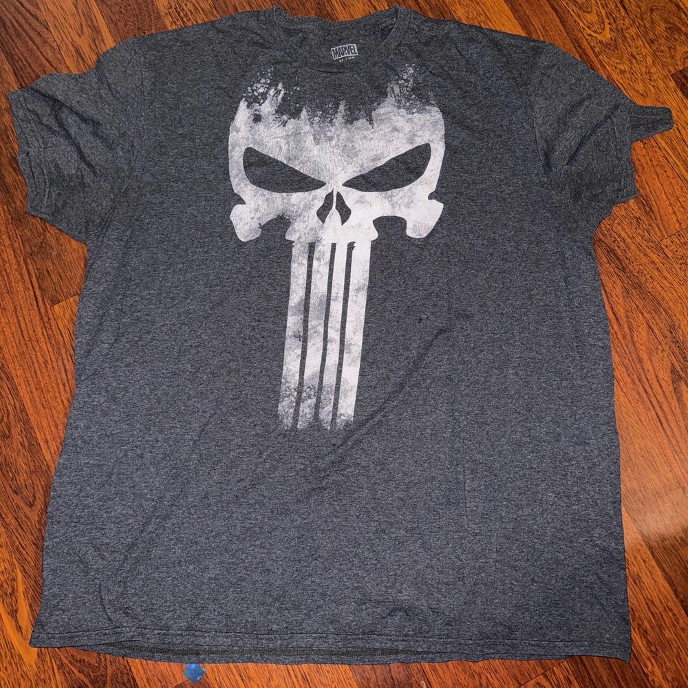 Great Marvel T shirt size XL